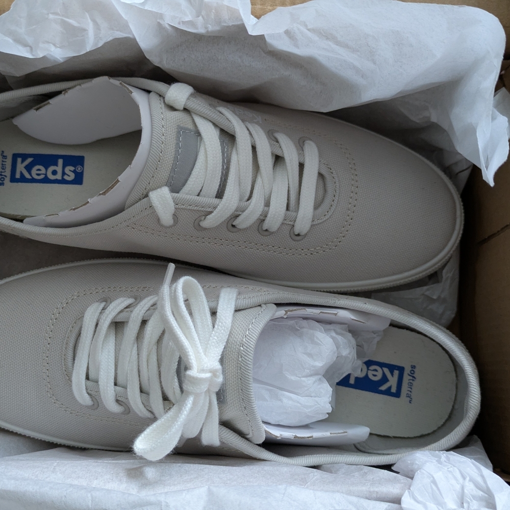 Keds Women White Sneakers